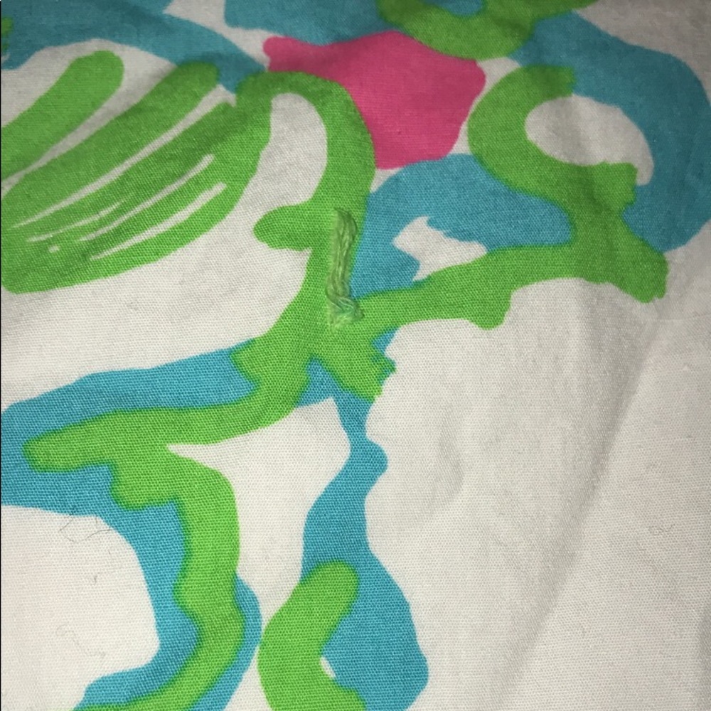 Lilly Pulitzer - Picture 3 of 3